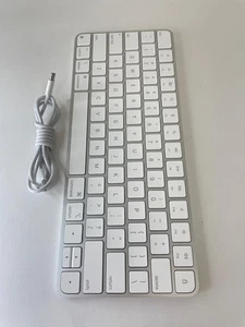 Apple Magic Keyboard - US English -** - Picture 1 of 6