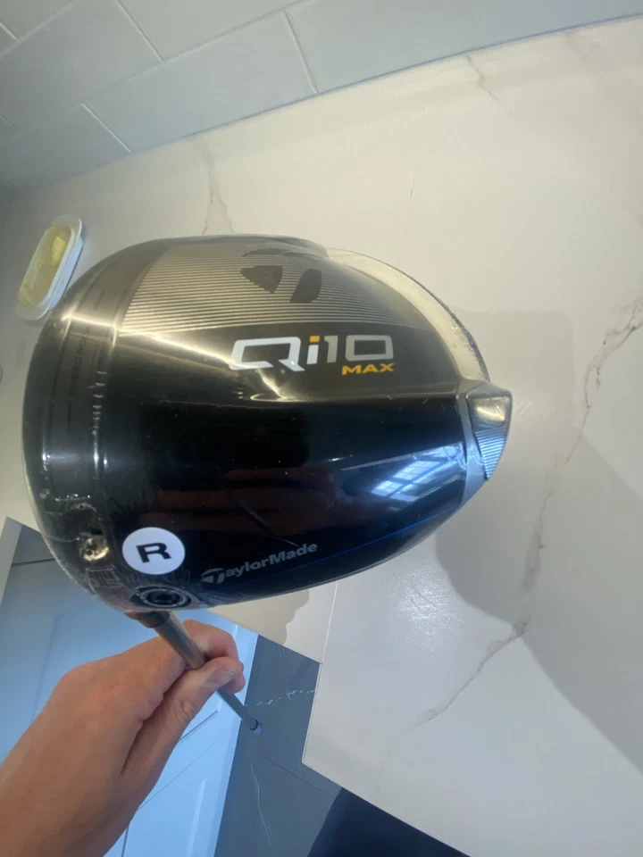 Taylormade Qi10 Driver 10.5 Reg - Image 1 of 4
