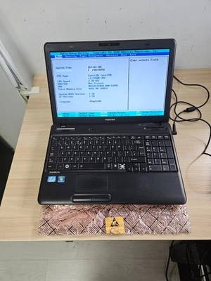 Toshiba C660-2JU Laptop - i3-2350M - 4GB Ram - No Storage - Faulty Keyboard - Image 1 of 4