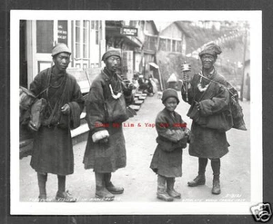 Tibet Foto Männer Junge Gebetsmühle Darjeeling Indien 1928 - Bild 1 von 1