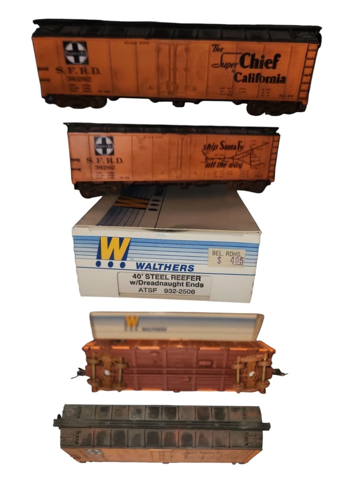 HO scale vintage Walthers 40" Steel Reefer w/Dreadnaught Ends ATSF 932-2506 - Image 1 of 1