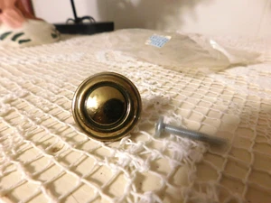 11 AMEROCK ANTIQUE BRASS KNOB/PULL, BP7681-R1, 1 1/8", 3/4" STANDOUT - Picture 1 of 3