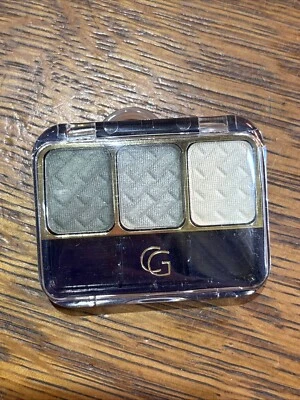 Vintage Covergirl Luminesse Eyeshadow Country Garden .10 Oz No Applicator - Image 1 of 4