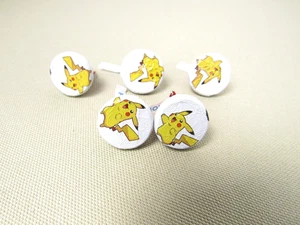 Hershey's Kisses Pokemon Collab Pikachu Lot (5) - Bild 1 von 1