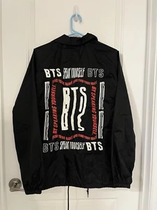 BTS Speak Yourself Windbreaker Black Jacket Size Small Big Hit Korean K-Pop - Picture 1 of 8