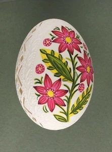 Pysanka, geätztes gebohrtes bemaltes Osterei auf echter Gänseeierschale, rosa #1 - Bild 1 von 6