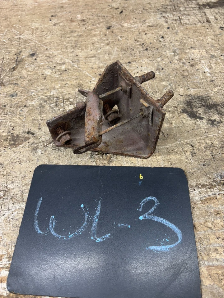 Dodge D100 D150 W150 1981 87 1993 emergencia cable de freno eléctrico soporte de montaje ecualizar Foto 1 de 4