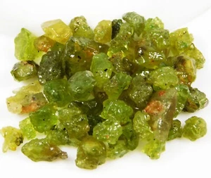 Natural Premium Quality 100 Ct Green Peridot Rough Loose Gemstone Lot - Picture 1 of 8