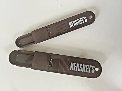 Hershey's Chocolate Plastic Adjustable Teaspoon/Tablespoon Measuring Spoons Vtg - Image 1 of 4
