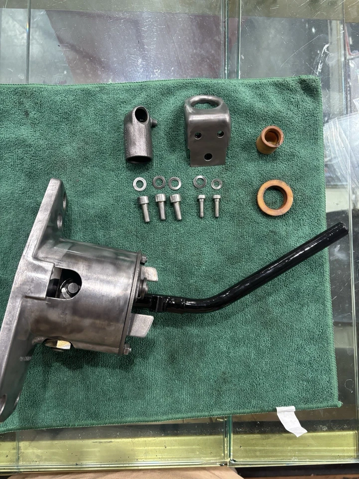 PORSCHE 911 ORIGINAL OEM SHORT SHIFTER  - Image 1 of 4