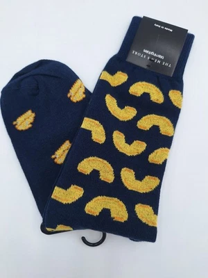 MACARONI and CHEESE Novelty Mens Socks Navy Bloomingdales 1 Pair $12 - NWT - Image 1 of 2