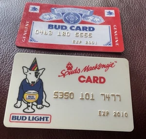 Budweiser (2) - Bud Light Spuds MacKenzie & Bud Karte Kunststoff Vintage - Bild 1 von 2