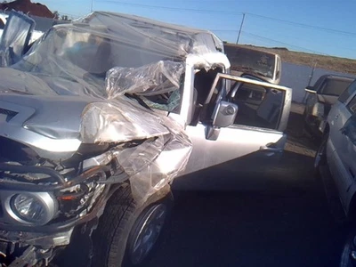 Chasis ECM temperatura detrás del control del calentador se adapta 07-12 FJ CRUISER 30546249 Foto 1 de 4