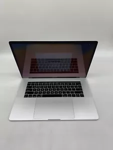 Apple MacBook Pro 2017 A1707 i7-7820HQ 16GB DDR3 512GB SSD Silver -C/See photo - Picture 1 of 6