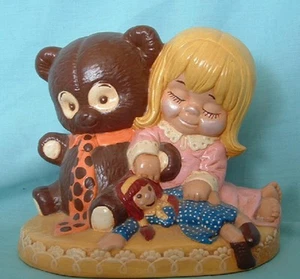 1973 Ceramichrome Sleeping Girl & Teddy Bear Figurine - F0705 - Finished - Picture 1 of 9