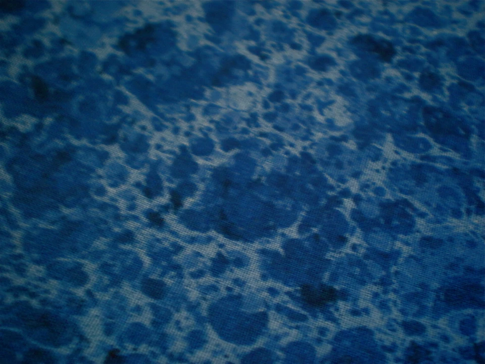  TELA ALGODÓN AZUL MARINO SOBRE AZUL TRADICIONES Foto 1 de 1