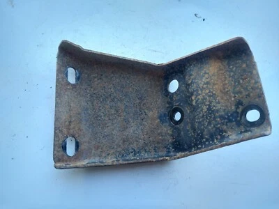 Soporte de cuadro de parachoques trasero derecho Dodge Ram 03-09 Foto 1 de 2