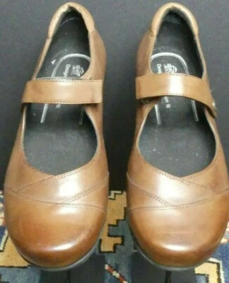 Women's Abeo Brown Leather Mary Jane "Abby" Sz.8.5 M MINT! - Image 1 of 4