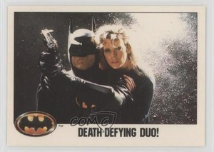 1989 Topps Batman Factory Set Glossy Death-Defying Duo! #83 oi7