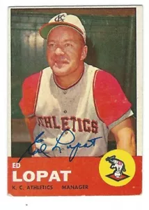Autogrammkarte 1963 Topps #23 Ed Lopat Kansas City A's mit COA - Bild 1 von 1