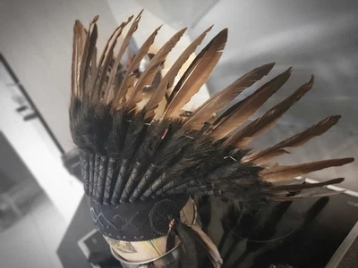 2no Indian Chief Headdresses Adult Fancy Dress. - Image 1 of 4