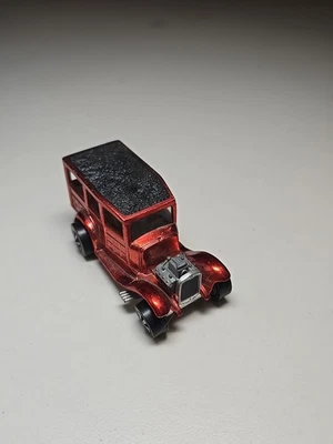 Ford Woody Redline 1968 original Mattel Hot Wheels Classic 31 rojo hecho en EE. UU.  Foto 1 de 4