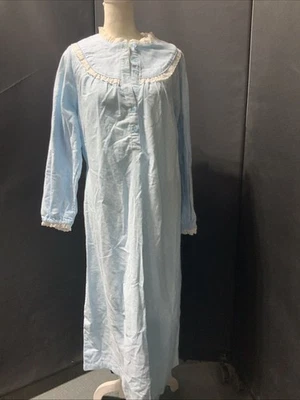 Vestido largo de franela Charter Club azul/blanco a lunares con etiquetas talla pequeña Foto 1 de 4