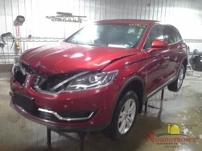 2016 Lincoln MKX Windshield Wiper Motor - Image 1 of 4