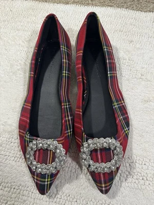 Zapatos de vestir planos B*O*G Collective rojos a cuadros adornados con estrás en punta Foto 1 de 4