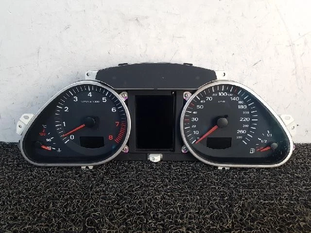 Nuevos grupos de instrumentos Audi A6 FSI Quattro 2007 503000733600 Foto 1 de 4