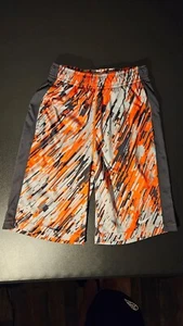 Nike Fly Dri-Fit Graphic Boys Shorts Youth M Orange/Black - Picture 1 of 9