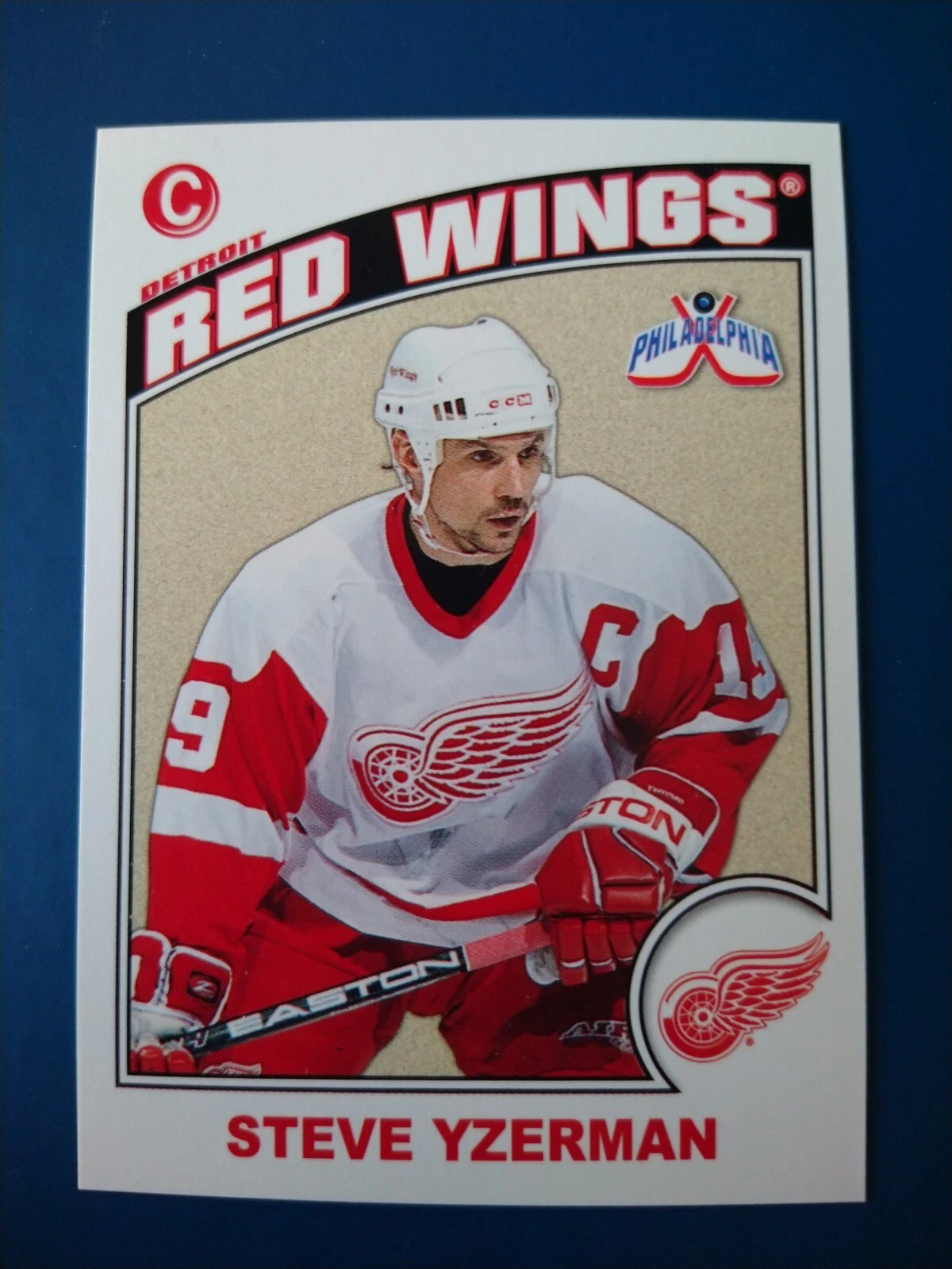 2004-05 Pacific Philadelphia Steve Yzerman #6 Detroit Red Wings