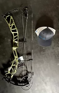 Elite Archery Artus Compound Bow Right Hand 70 Pound OD Green New - Picture 1 of 3