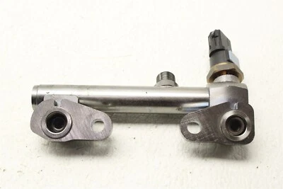 Trilho injetor de combustível 2023 Subaru BRZ 22-24 - Imagem 1 de 4