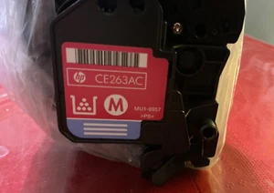 Tonerkartuschen HP Laserjet CP 4025,CP4525 gebraucht -CE 263AC Magenta.cartridge. - Bild 1 von 3