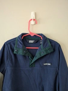 Suéter Lands' End Niño Azul Marino Talla XS 4-5 Pullover Cuello Simulado y Bolsillos para las Manos - Imagen 1 de 4