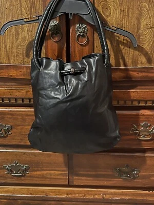 BOLSO DE HOMBRO GIVENCHY PARFUMS CUERO SINTÉTICO NEGRO Foto 1 de 4