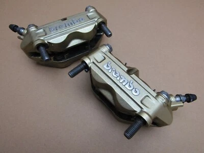 Par de pinzas de freno delanteras BMW S1000RR 2015 14.657 millas Brembo (9668) Foto 1 de 4