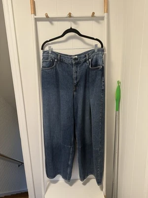 Cos Women Jean Size 12 - Image 1 of 4
