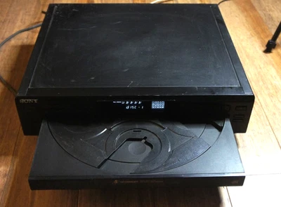 Sony CDP-C250Z - 5 Disc Carousel Rotary CD Changer Player No Remote Tested - Image 1 of 4