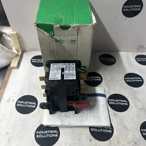 Schneider Electric VCF3 No Handle Included New - Picture 1 of 3