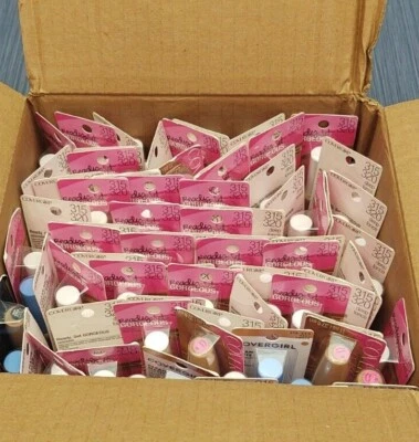 72 x Covergirl 315 320 Ready Set Gorgeous Oil Free Concealer - Image 1 of 4