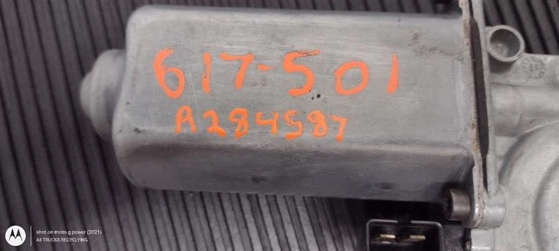 Motor de ventana eléctrica Buick Park Avenue 91-05 OEM 19153542 Foto 1 de 1