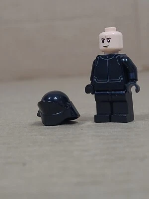 Lego Minifigure Figure First Order Crew Member Star Wars 75101 75177	sw0671 - Image 1 of 3