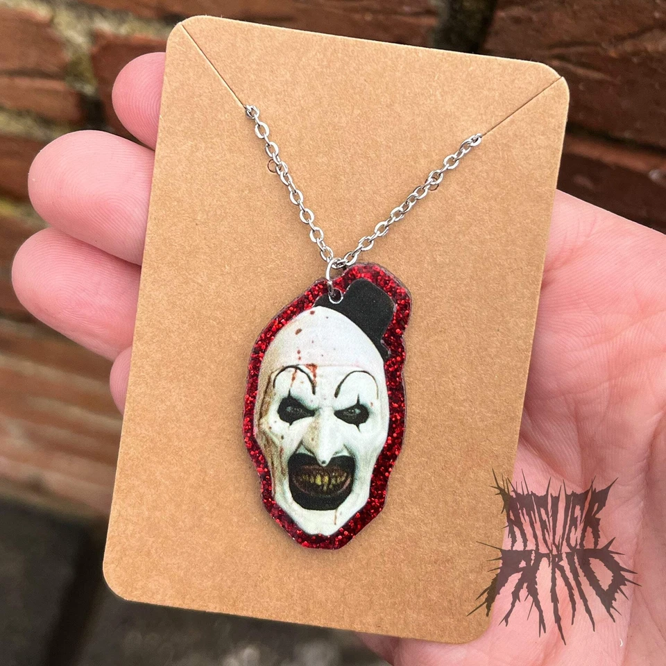 The Terrifier Smile Glitter Necklace - Image 1 of 1
