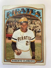 1972 Topps #309 Roberto Clemente - Poor Condition (Corner Wear, Surface Creases)