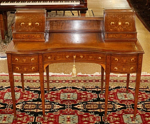 19th Century English Edwardian Bone Inlaid Mahogany Carlton House Writing Desk Cover
