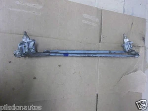 MAZDA DEMIO 2000 FRONT WIPER LINKAGE - Picture 1 of 1