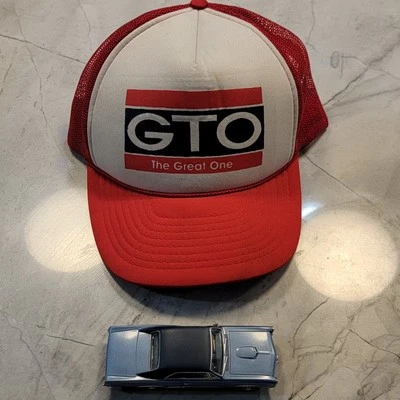 Matchbox Models Of Yesteryear 1967 Pontiac GTO YMC03 Blue 1:43 W/ Vtg GTO HAT! - Image 1 of 4