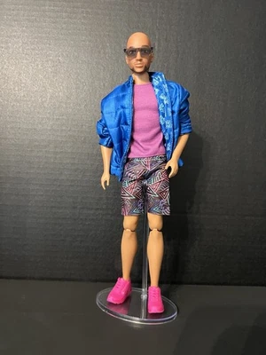 Muñeca híbrida articulada AA Ken personalizada única Barbie afroamericana Foto 1 de 4